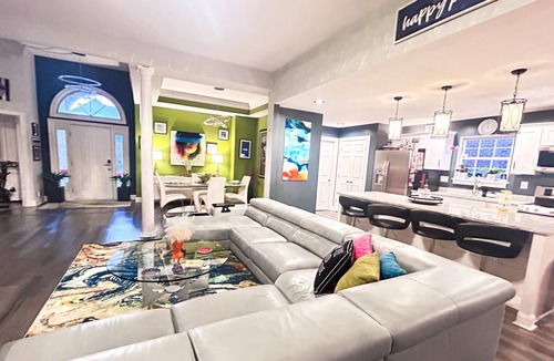 Jeffersontown House | Modern Spacious Home with Outdoor Retreat and Hot Tub