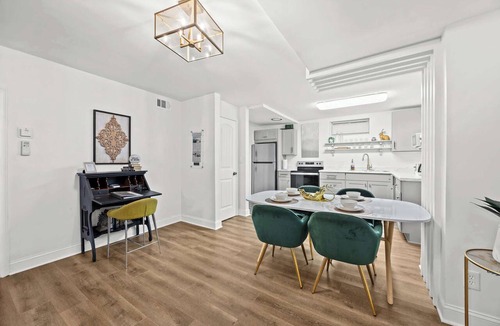 Audubon Apartment | Modern unit near Churchill Downs and Expo Center!