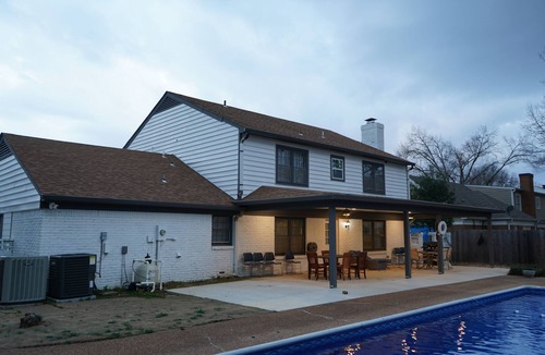 Ellendale House | MONTHLY STAYS-Roomy 6BR Home in Memphis - Close to Everything