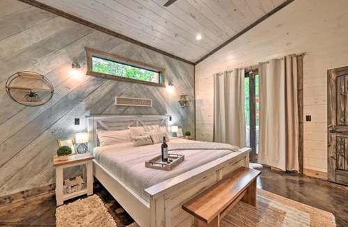 Pickens House | Moonlight Trail