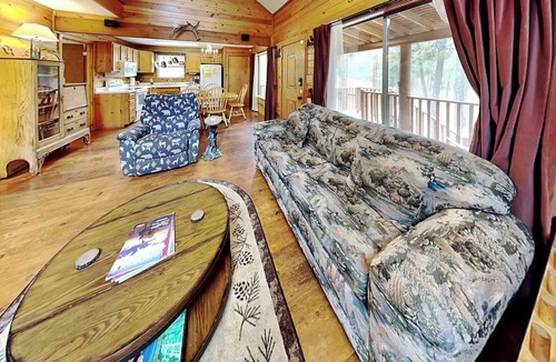 Ruidoso Cabin | Moose Manor by Ruidoso Vacation Rentals