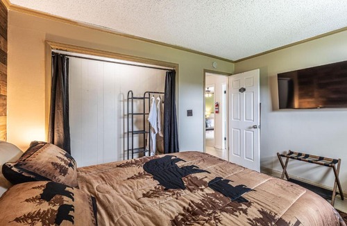 Hiawassee Bed & Breakfast | Mountain Forest Manor