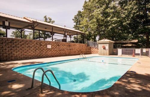 Notch Estates House | Mountain Getaway- Outdoor Pool Hiking Trails