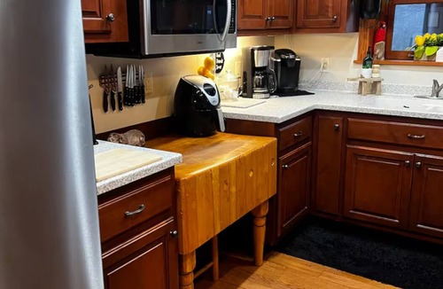 Tellico Plains Cabin | Mountain Home-Cabin