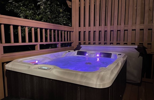 Sevierville Cabin | MtnViews *Close2 PKWY/Gatlnbg/Dollywood*|TreeHouse
