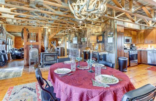 Comanche County House | 'Mule Creek Lodge' Rural Stay Near Coldwater Lake