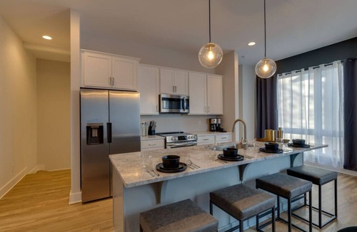 Nashville Villa | Music Valley Pad: Rooftop | 5 Min to Opry