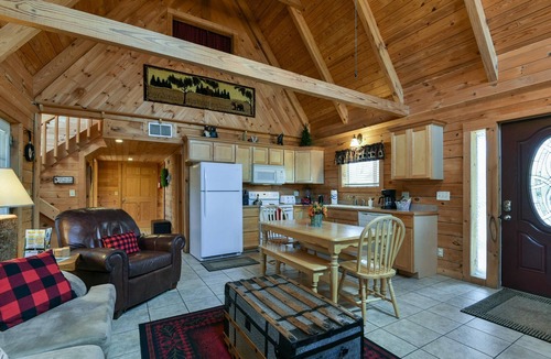 Branson Cedars Cabin | Near Big Cedar and Thunder Ridge/Great for families