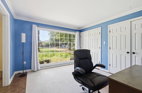 East Memphis House | Near DWN TWN Home/Sleeps 10/King Bed and Pool