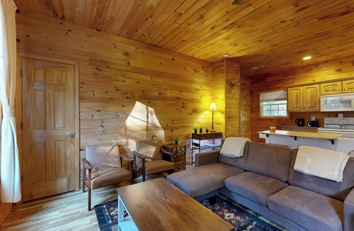 Idlewild House | Near Lake! Tennessee Family Getaway w/Game Room