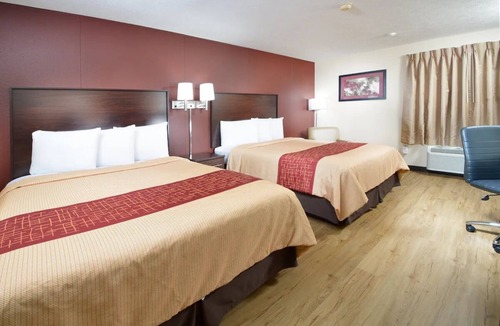 Paducah Hotel | Near William Clark Market House Museum! Pets Are Welcome, Free Parking!