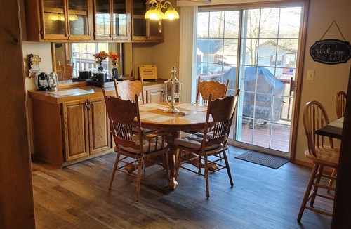 Shell Knob House | Needles Eye In Shell Knob. Lake View! 2 Min To Grocery Store. Newly remodeled!