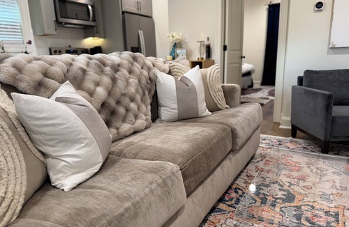 Oxford Condo | New Construction Luxe 1-bedroom condo in Oxford close to Ole Miss Campus!