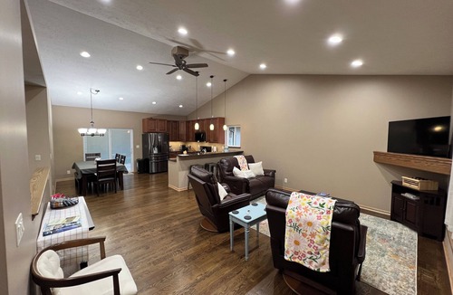 Lincoln House | New Home, Great Location, Quiet Neighborhood