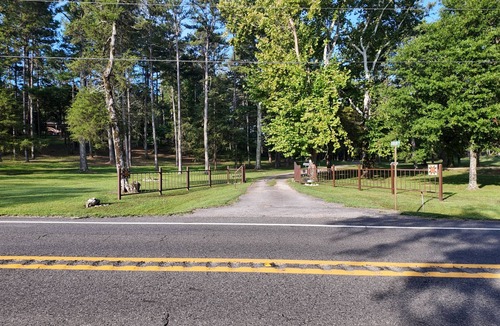 Mount Ida House | New Ouachita River Access, Swimming, Blufftops, Private Groomed Forest Trails