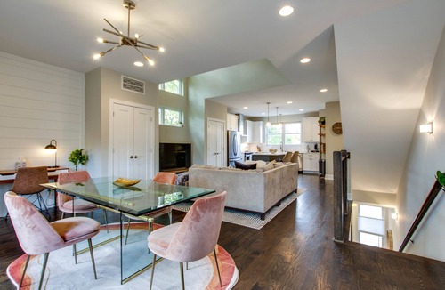 Hadley - Washington House | New! Rooftop Views! Beautiful Modern Townhome West Nashville