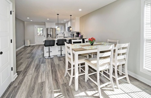West Buechel House | Newly Built Home Near Downtown Louisville