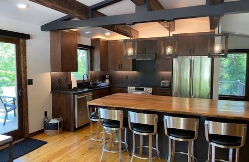 Big Cedars Cabin | Next to Big Cedar! Walk to activities-LakeView, Hot Tub, HIghEnd Decor