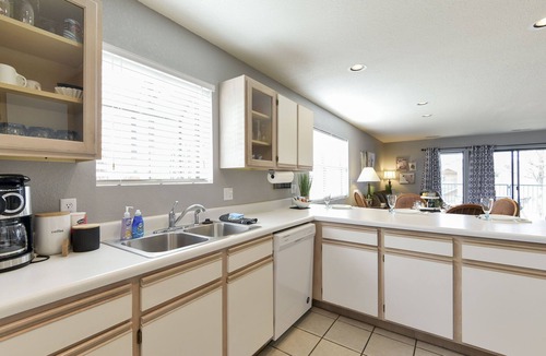 Branson Condo | No-Stairs Golf Condo | Steps to Strip + Pool