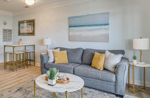 North Topsail Beach House | Ocean Views + Resort Pool! N Topsail Beach Condo
