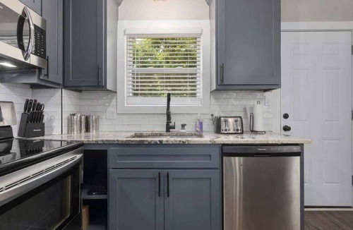 Olathe House | Olathe corporate retreat New