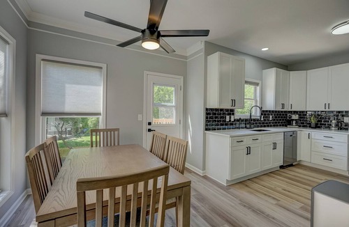 Olathe House | Olathe Lux Retreat 4BDRM,3.5 BATH, Remodeled Home, Fenced Yard W/private Patio's