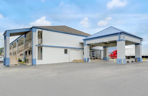 Denmark Hotel | Ole South Inn Jackson I 40 TN