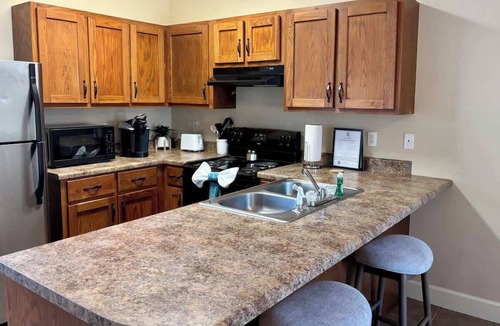 Oxford House | One - Bed Near Campus