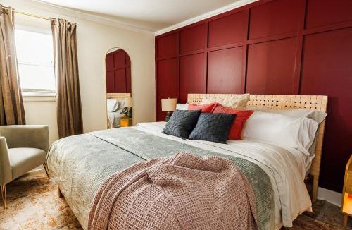 Germantown Apartment | Opulence On Oak Street