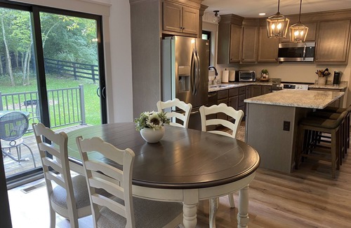 Lexington Cottage | Our Cottage is a perfect retreat for adults only in beautiful bluegrass region