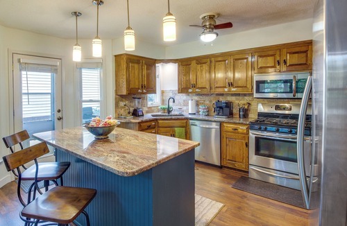 Overland Park Cottage | Overland Park Home w/Fenced-in Yard & Gas Grill!
