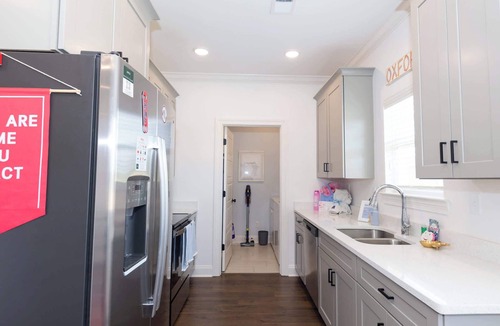 Oxford Condo | Oxford Muse by Apex Short Term Stays