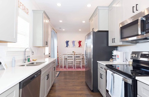 Oxford Condo | Oxford Muse by Apex Short Term Stays