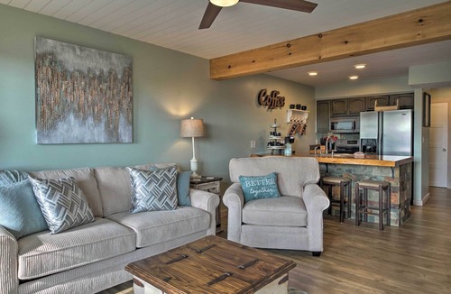 Notch Estates Condo | Ozark Mountain Condo ~ 2 Mi to Silver Dollar City!