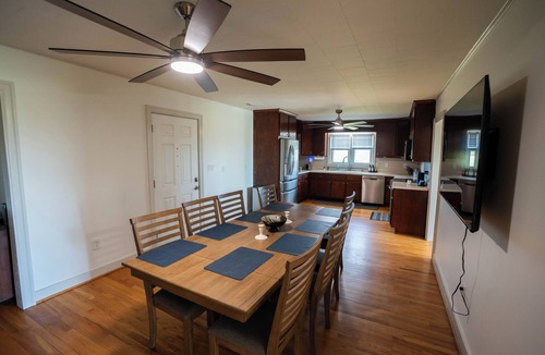 Sampson County House | Pa's House Country Getaway on 350 acres