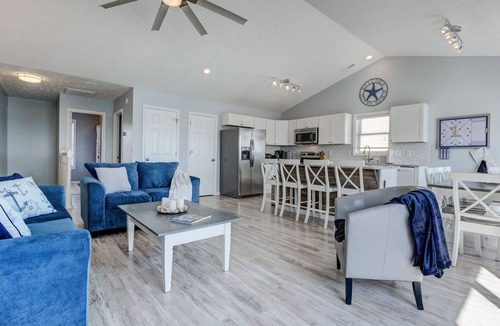Surf City House | Paradise Found! Fabulous, Flexible, Beach Front Luxury! HotTub, Best Location!