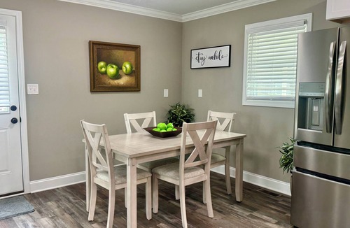 Lawrenceburg House | Peaceful 2-bedroom, 1 bath housein charming Lawrenceburg, TN