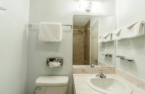 Boise City Hotel | Peaceful 2-Room Stay Ideal for Exploring the Heart of the Oklahoma Panhandle