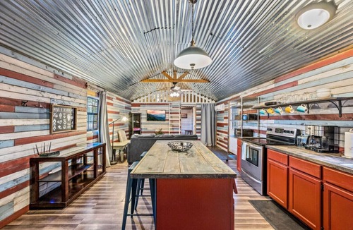 Mount Juliet Cabin | Peaceful 2BR cabin w/Firepit+ Yard* Near Nashville
