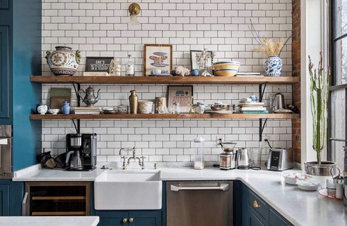 Butchertown House | Peaceful Unit 3 in A Vintage Elegant Guestroom
