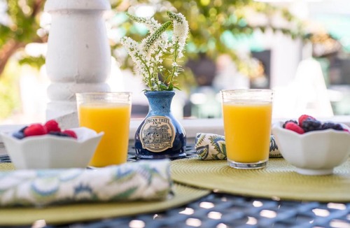 Morehead City Bed & Breakfast | Pecan Tree Inn