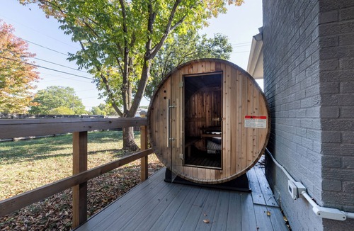 Wichita House | Perfect 3-bedroom house with AC in tranquil Wichita neighborhood