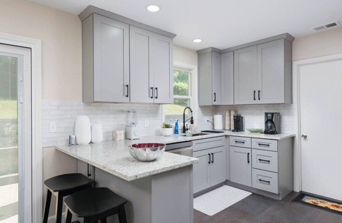 Riverside House | Perfect 4-bedroom house in Riverside, Missouri, near riverwalk, Airport, FIFA Sd