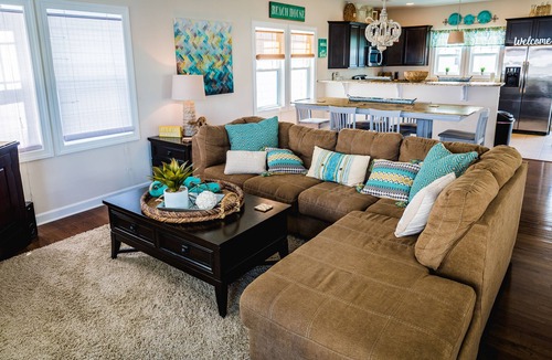 Surf City House | Perfect for 2 families. 2 MBRs. Elevator, 4 min walk 2 beach, pool and clean!