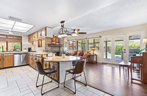Plano House | Pet-Friendly 3-bedroom w/Game Room and Hot Tub