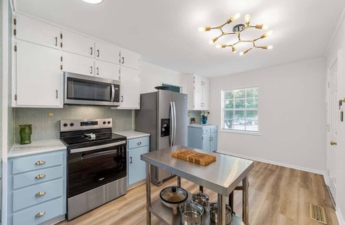 Hopkinsville House | Pet-Friendly 3BR Near Downtown Hopkinsville