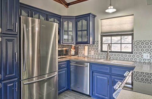Branson West House | Pet-Friendly Branson Area Home: Hot Tub, Game Room