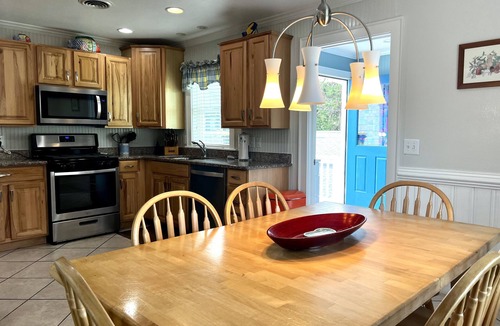 Ocracoke House | Pet Friendly, Conveniently located, Ocracoke Gem!