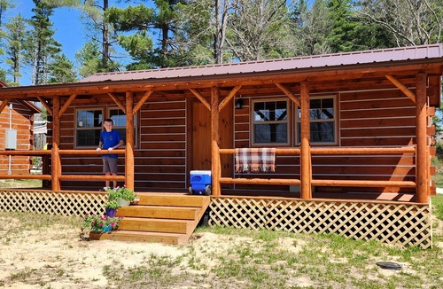 English Cabin | Pine Camping Cabin