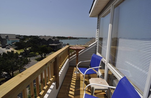 Ocracoke Condo | Pirate's Quay 3 South: Incredible harbor views and sunsets. Docking.